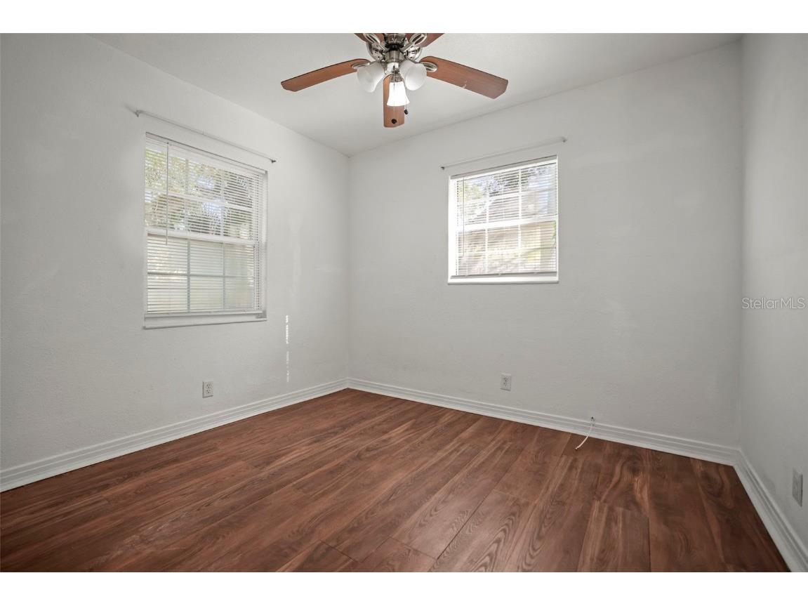 1511 35th Avenue N Saint Petersburg FL 33704 TB8457833 image20