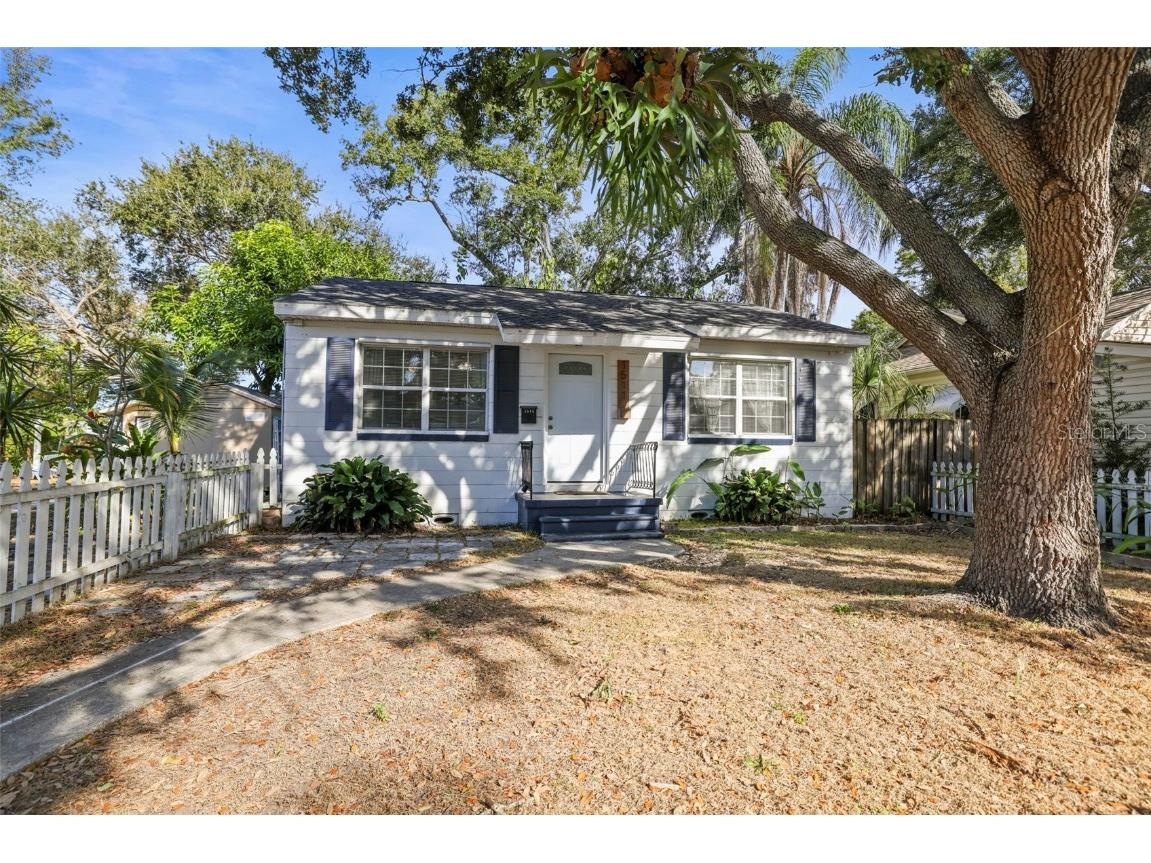 1511 35th Avenue N Saint Petersburg FL 33704 TB8457833 image3