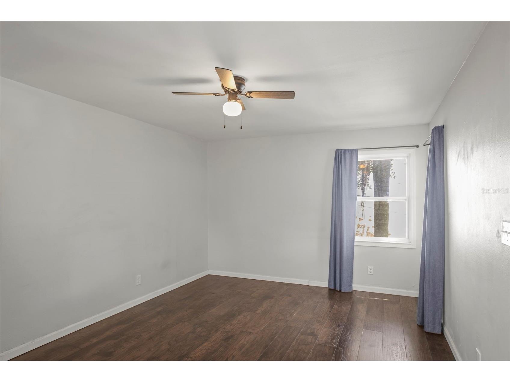 1511 35th Avenue N Saint Petersburg FL 33704 TB8512150 image26