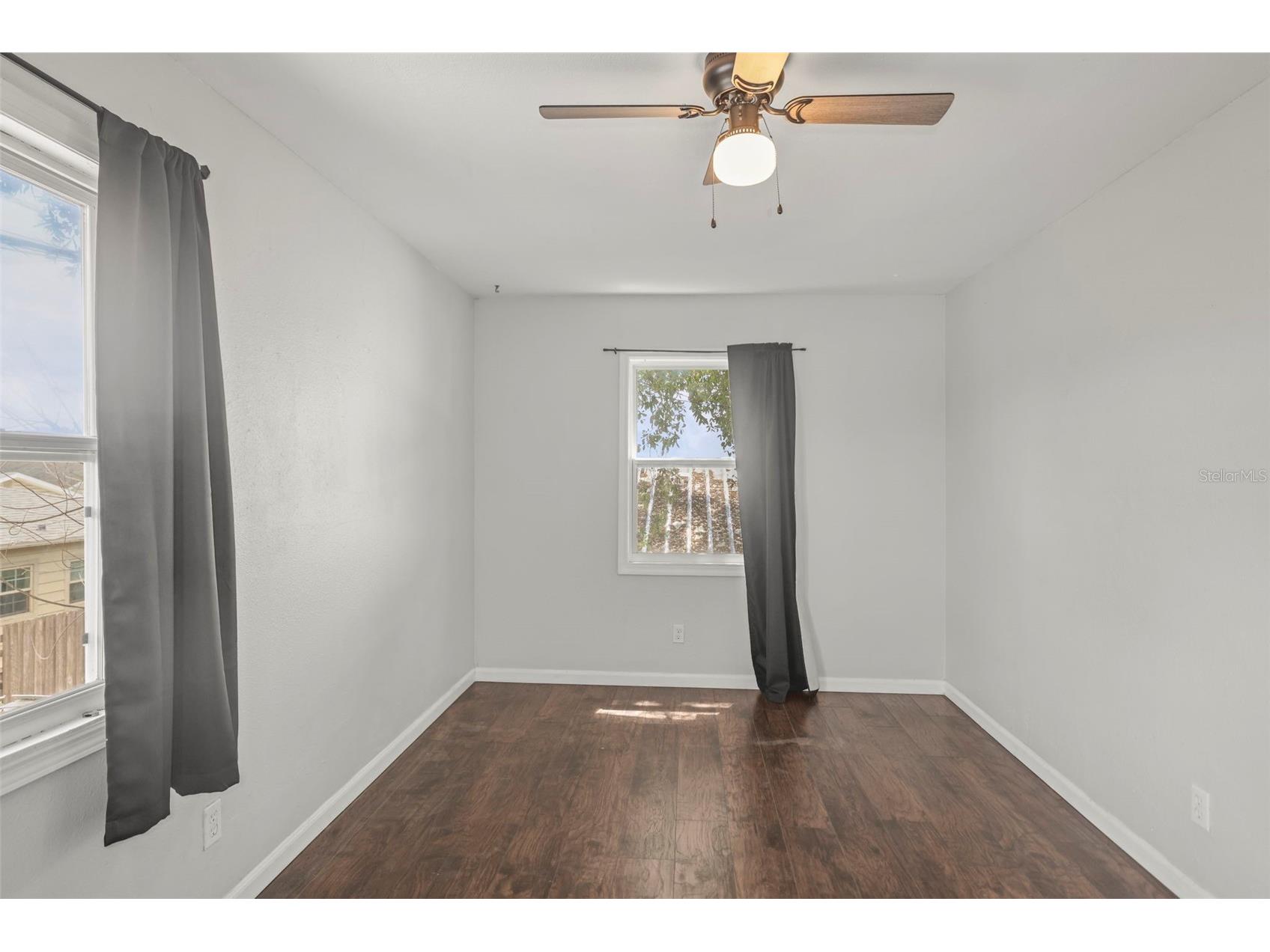 1511 35th Avenue N Saint Petersburg FL 33704 TB8512150 image37