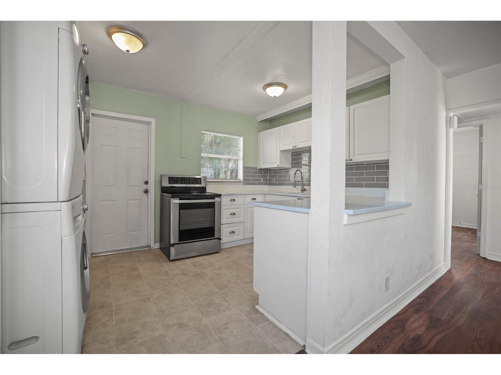 1511 35th Avenue N Saint Petersburg FL 33704 TB8512150 image8