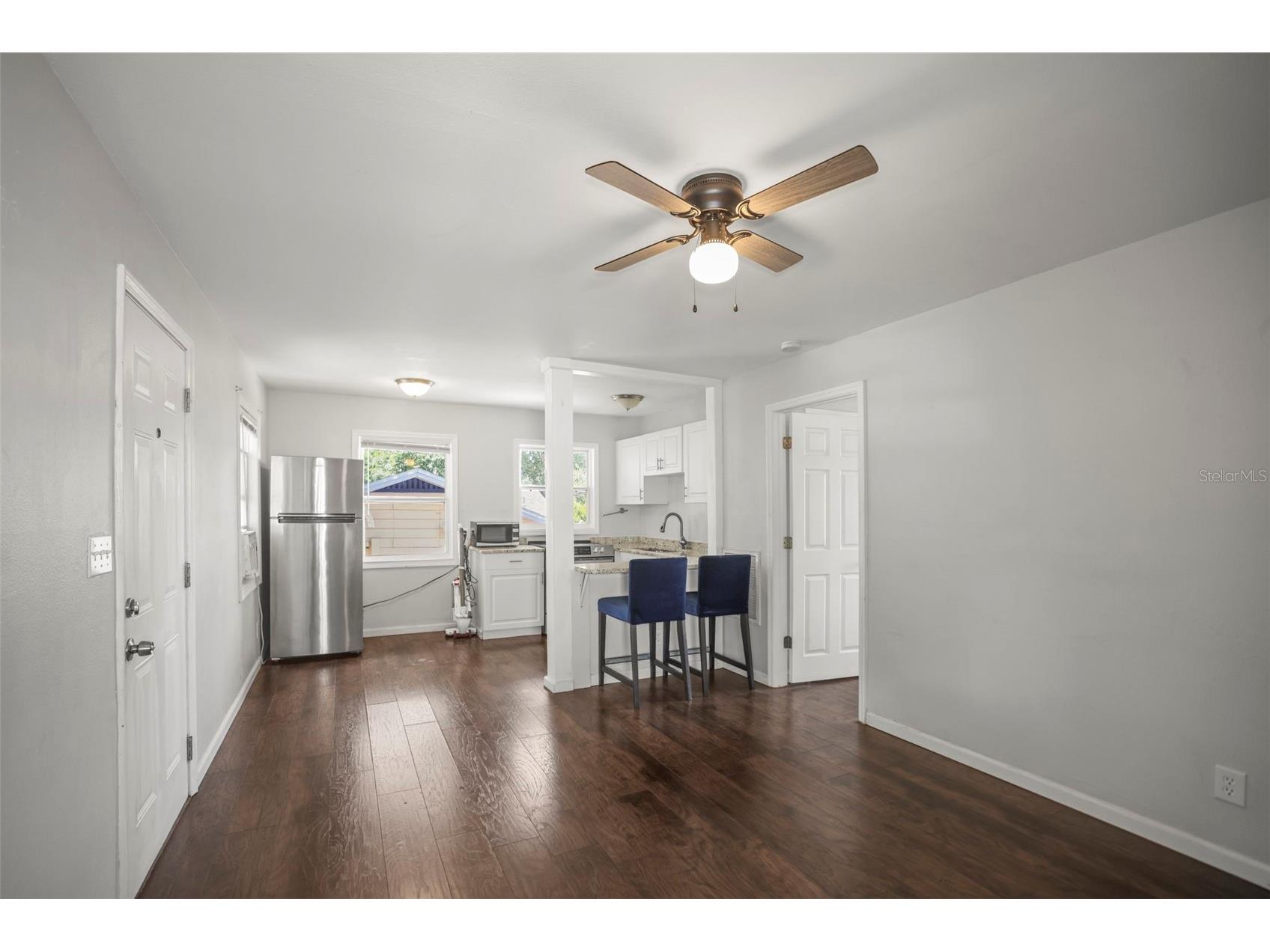 1511 35th Avenue N Saint Petersburg FL 33704 TB8512152 image25