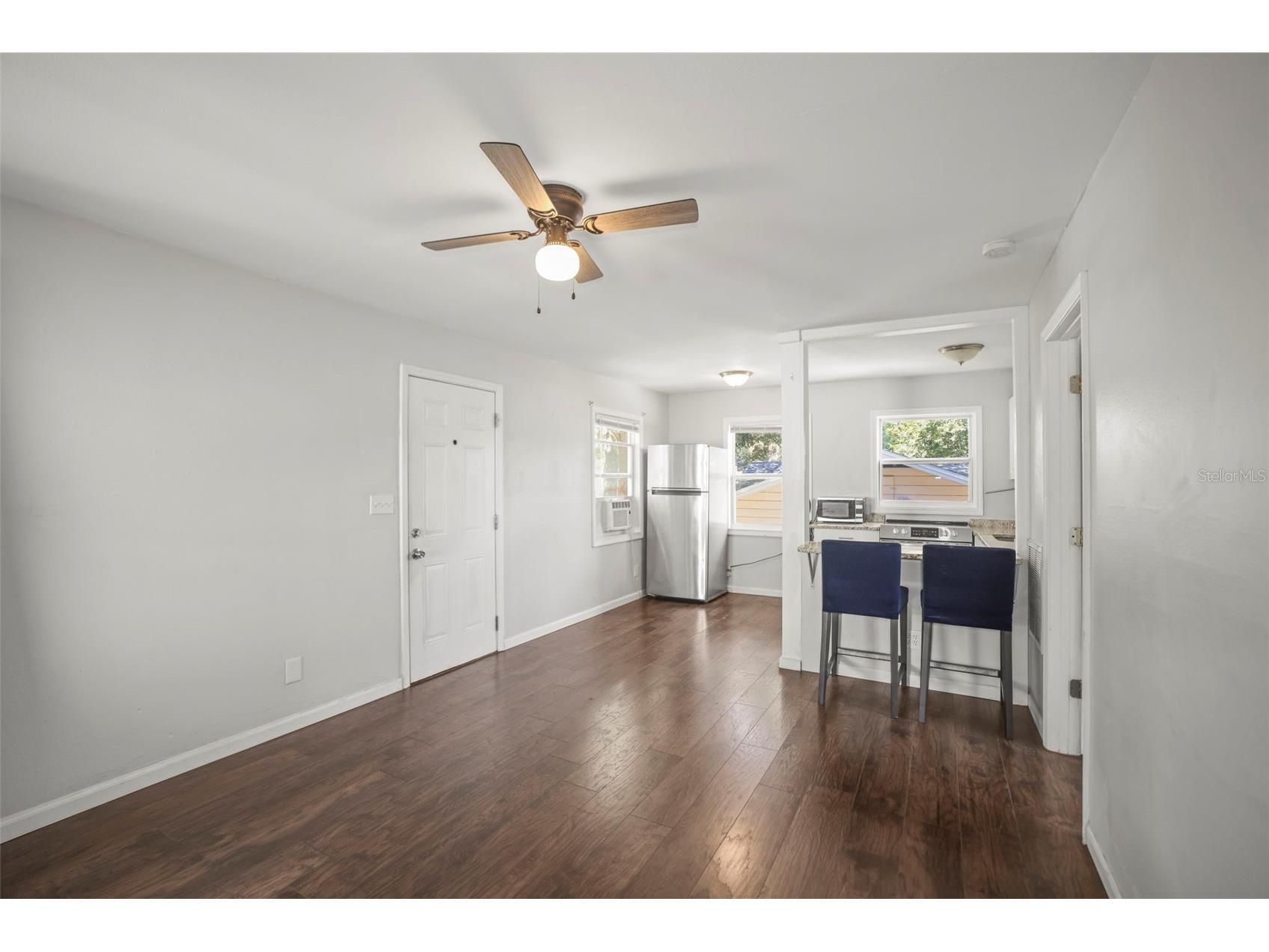 1511 35th Avenue N Saint Petersburg FL 33704 TB8512152 image30
