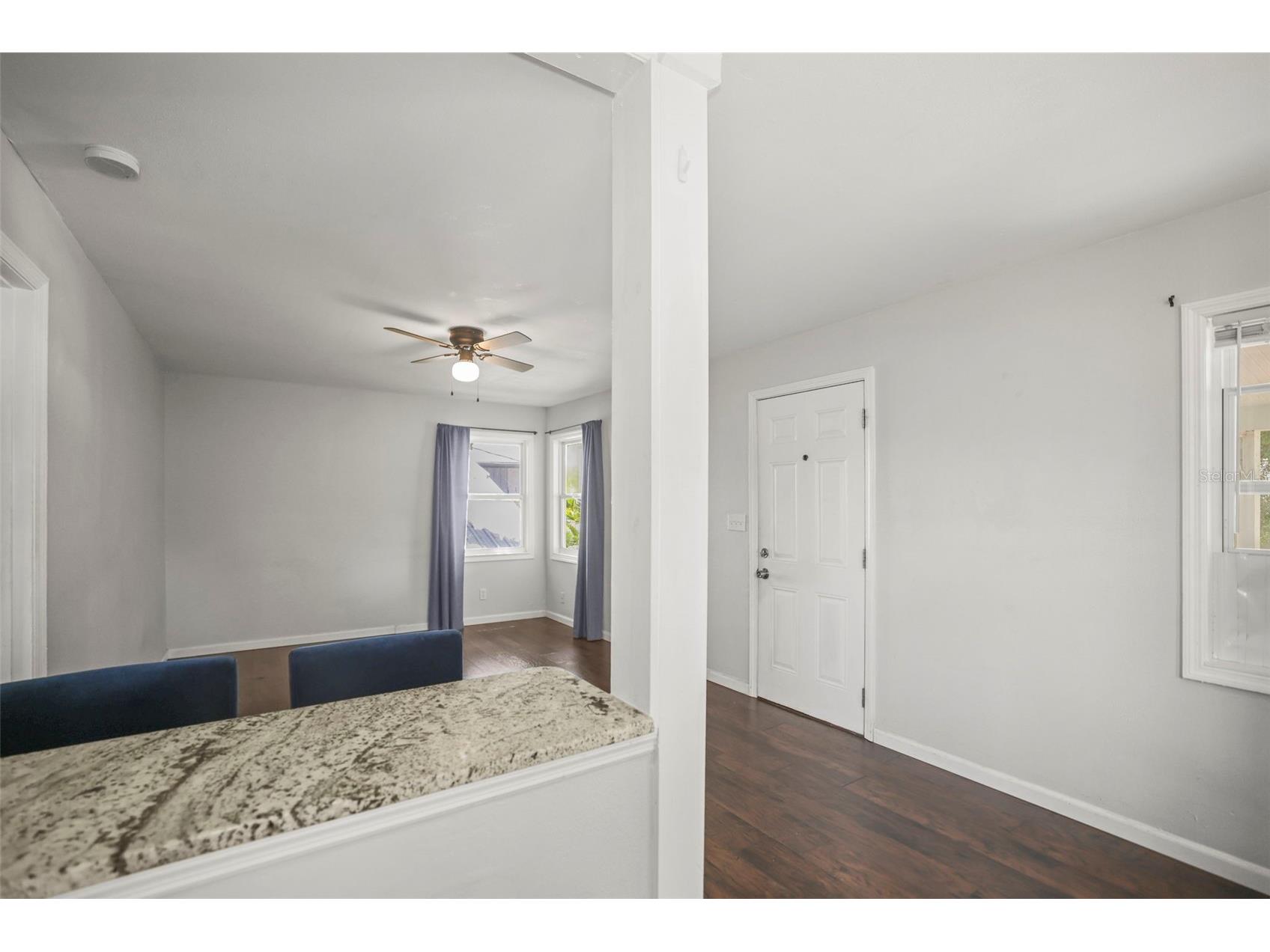 1511 35th Avenue N Saint Petersburg FL 33704 TB8512152 image36