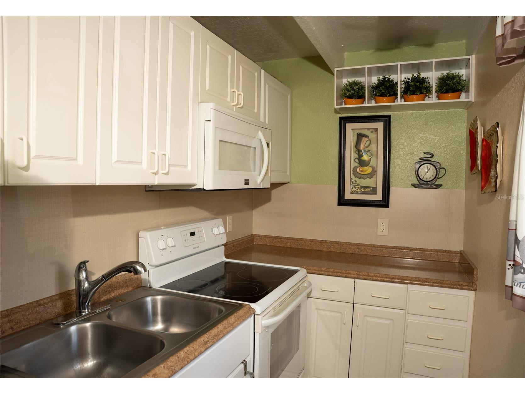 1511 Club Circle Lake Wales FL 33854 - LAKE WALK IN WATER P4939284 image8