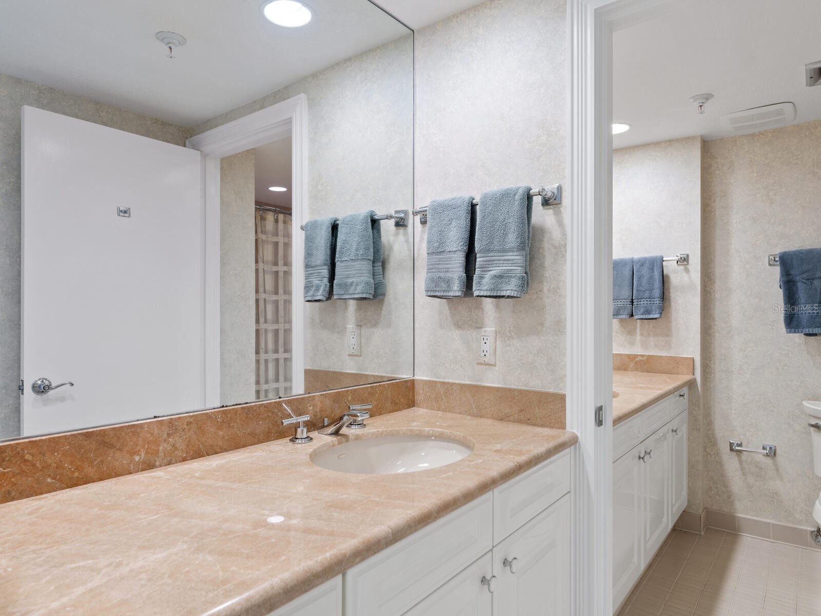 1511 Gulf Of Mexico Drive #201 Longboat Key FL 34228 A4685769 image27