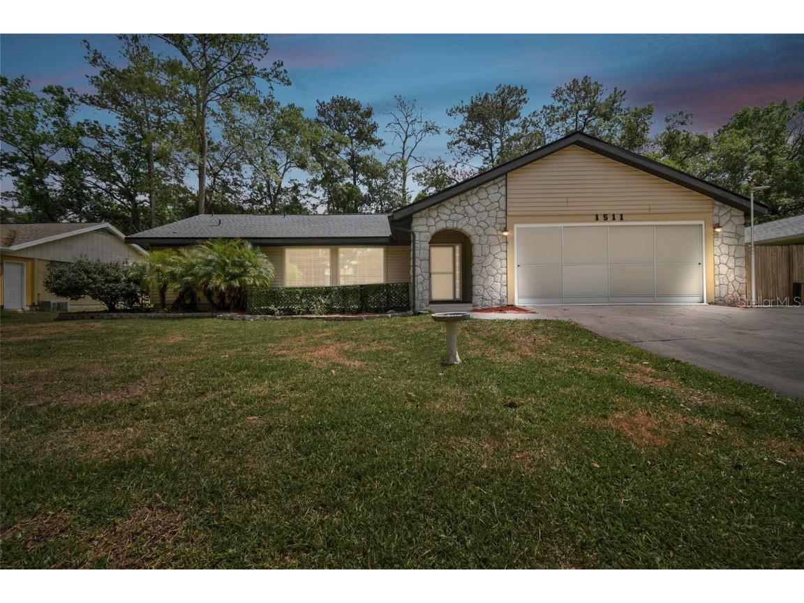 1511 June Avenue Brooksville FL 34601 U8197337 image1