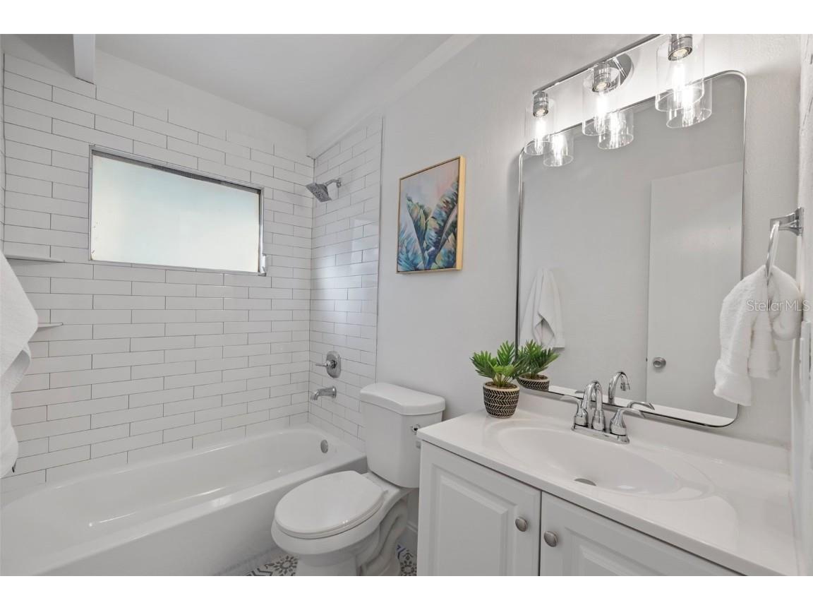 1511 Lynn Avenue Clearwater FL 33755 TB8438266 image15