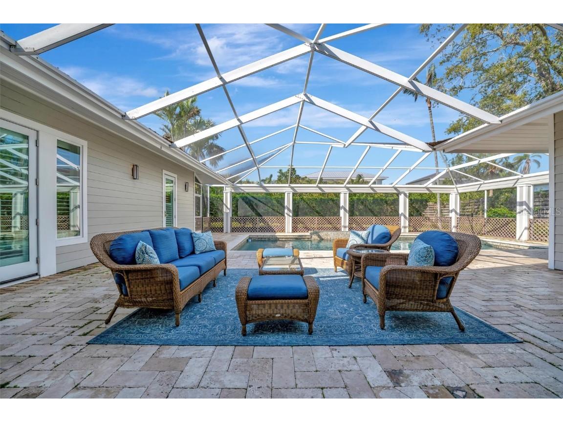 1511 N Lake Shore Drive Sarasota FL 34231 A4674572 image15