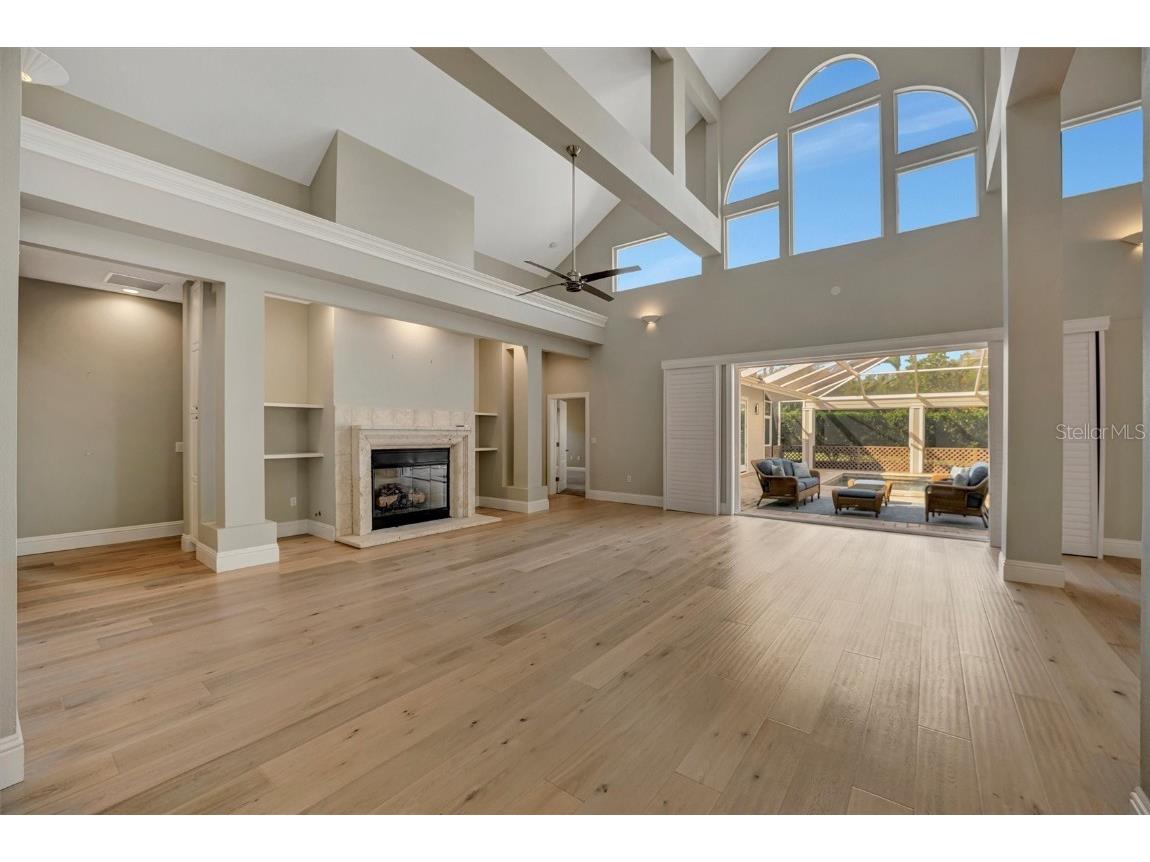 1511 N Lake Shore Drive Sarasota FL 34231 A4674572 image4