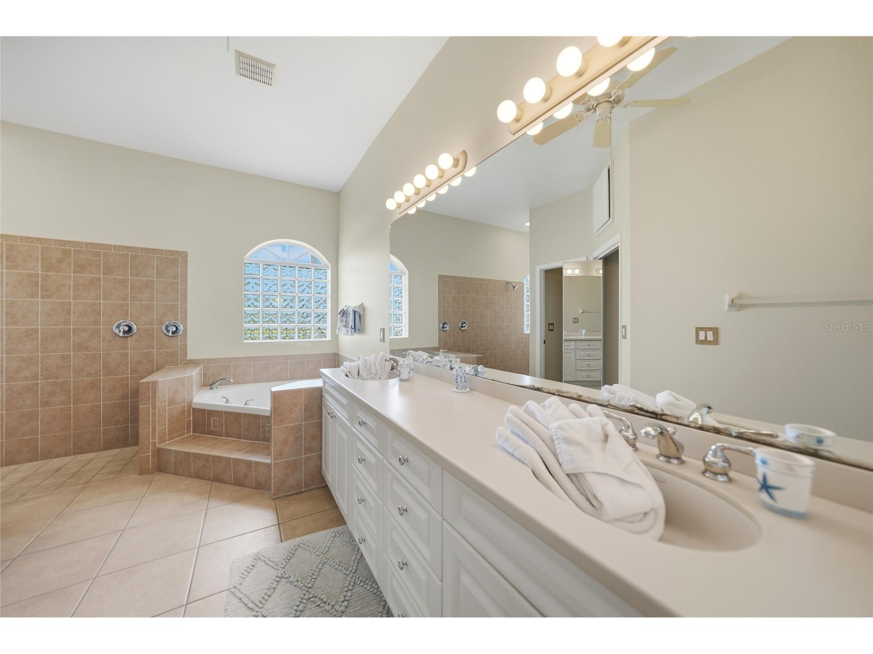 1511 NW 29th Place Cape Coral FL 33993 C7524654 image21