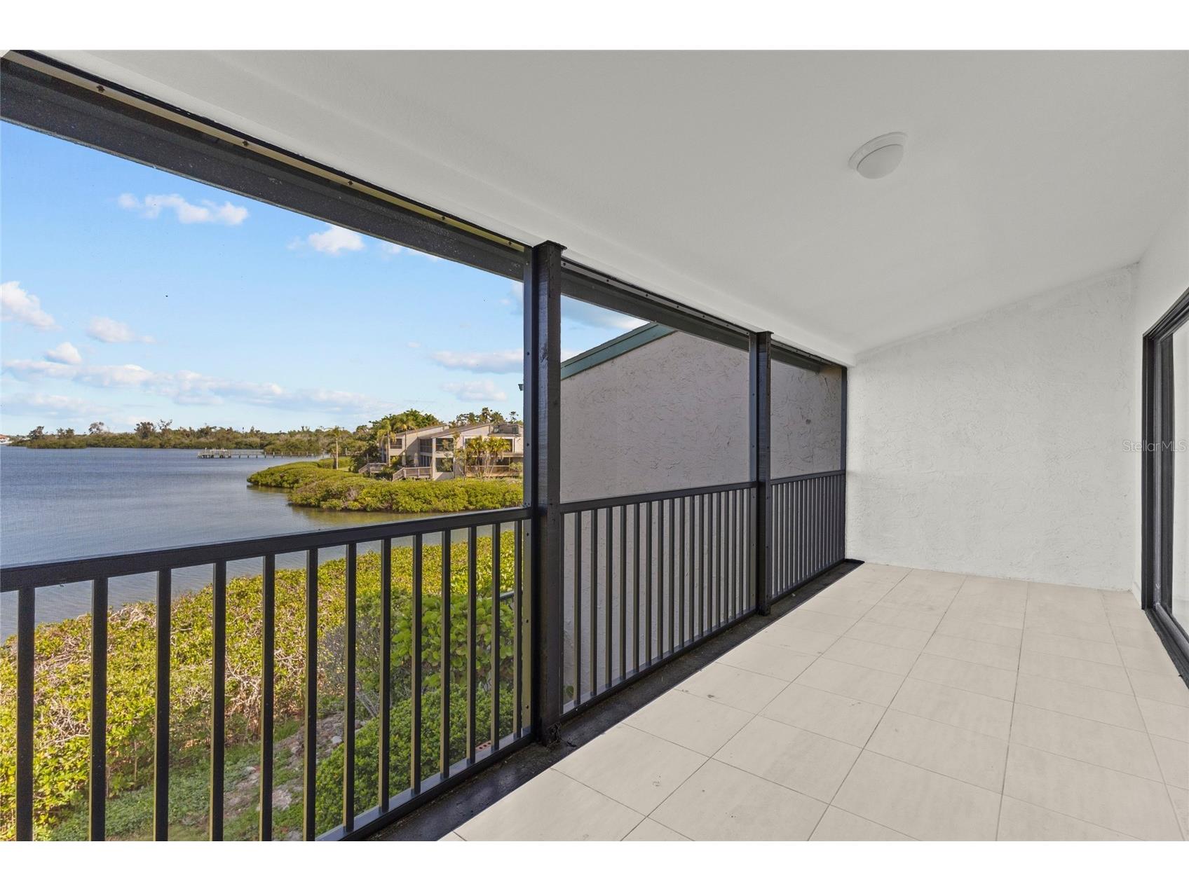 1511 Pelican Point Drive #279 Sarasota FL 34231 - SARASOTA BAY A4688441 image32
