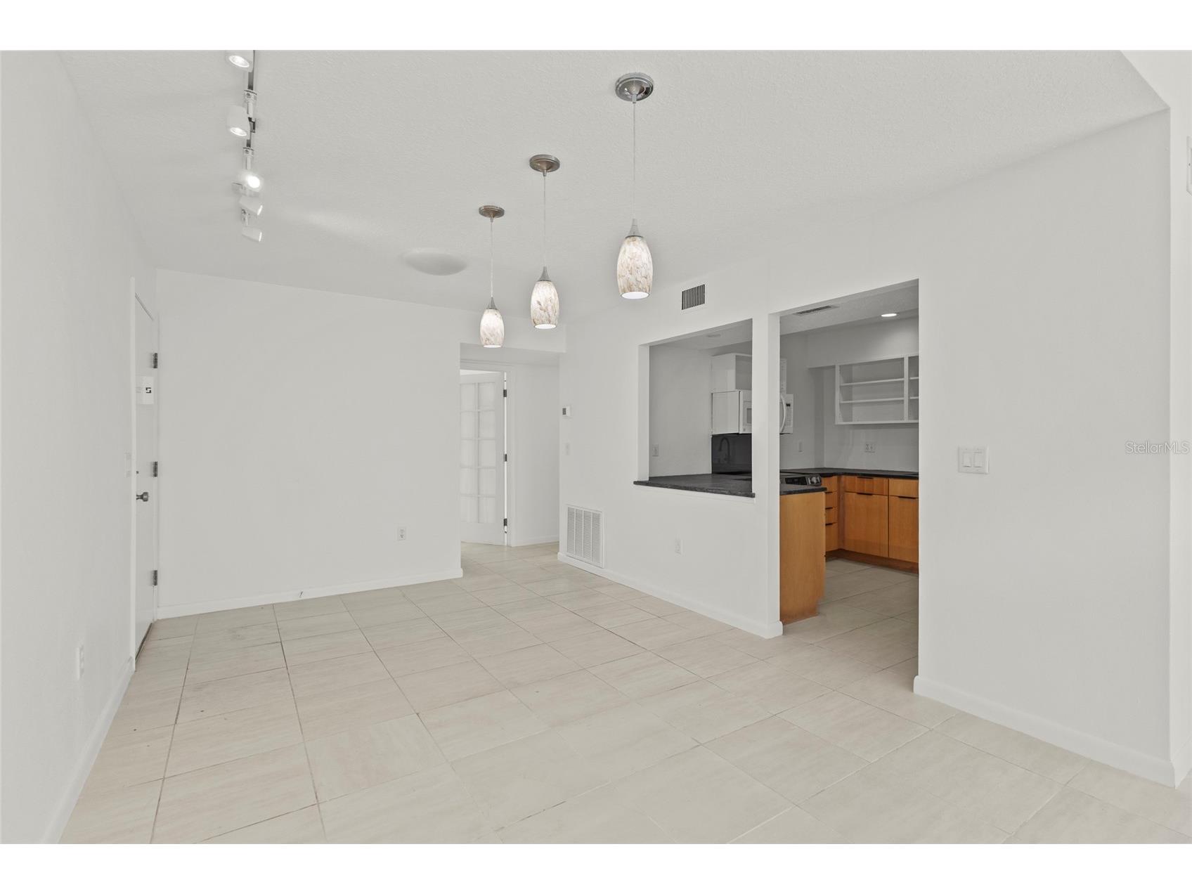 1511 Pelican Point Drive #279 Sarasota FL 34231 - SARASOTA BAY A4688441 image6