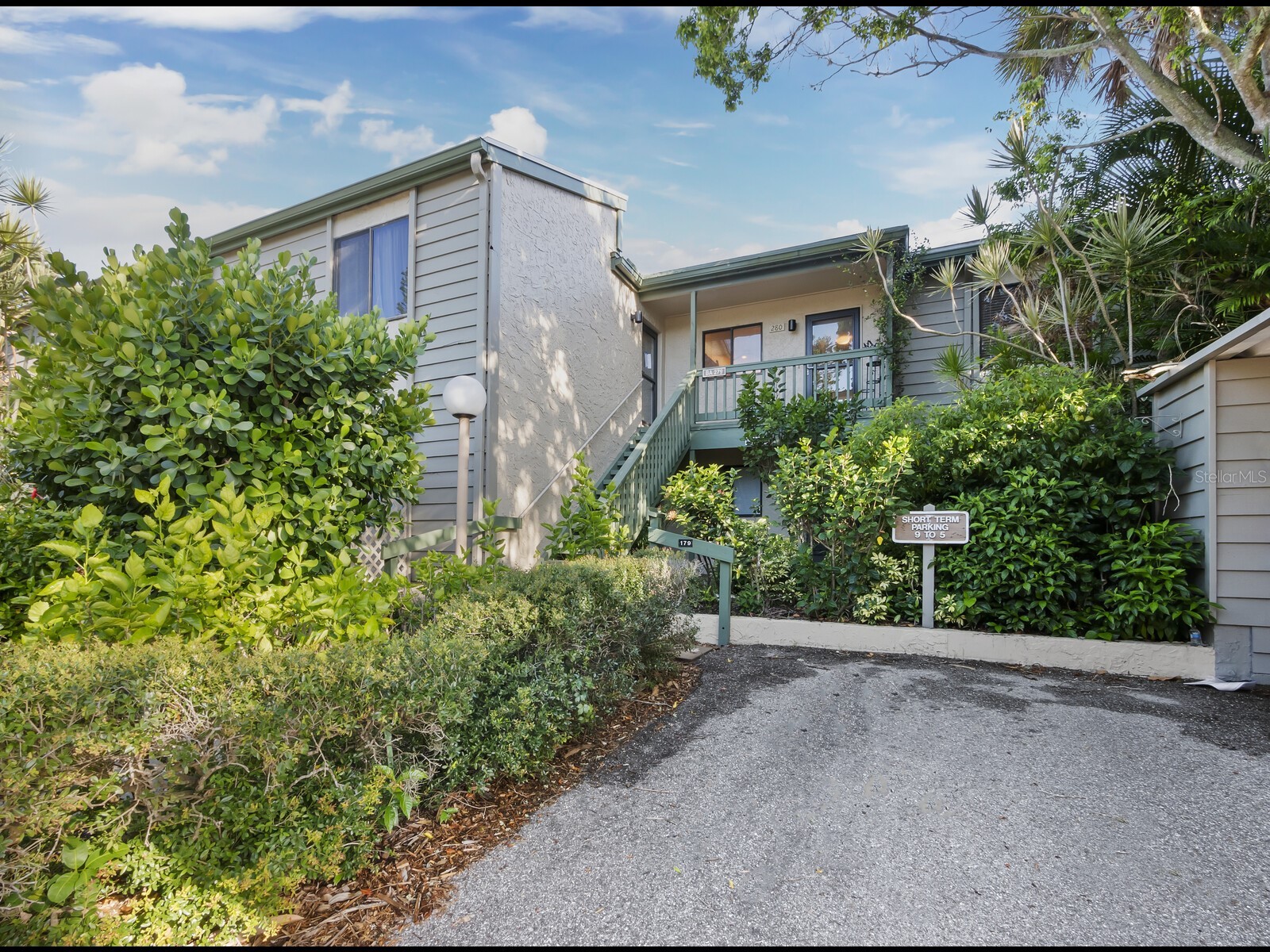 1511 Pelican Point Drive #280 Sarasota FL 34231 - LITTLE SARASOTA BAY G5107221 image1