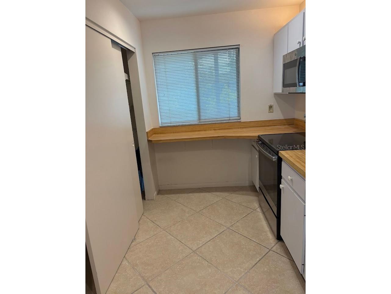 1511 Pelican Point Drive #280 Sarasota FL 34231 - LITTLE SARASOTA BAY G5107221 image9