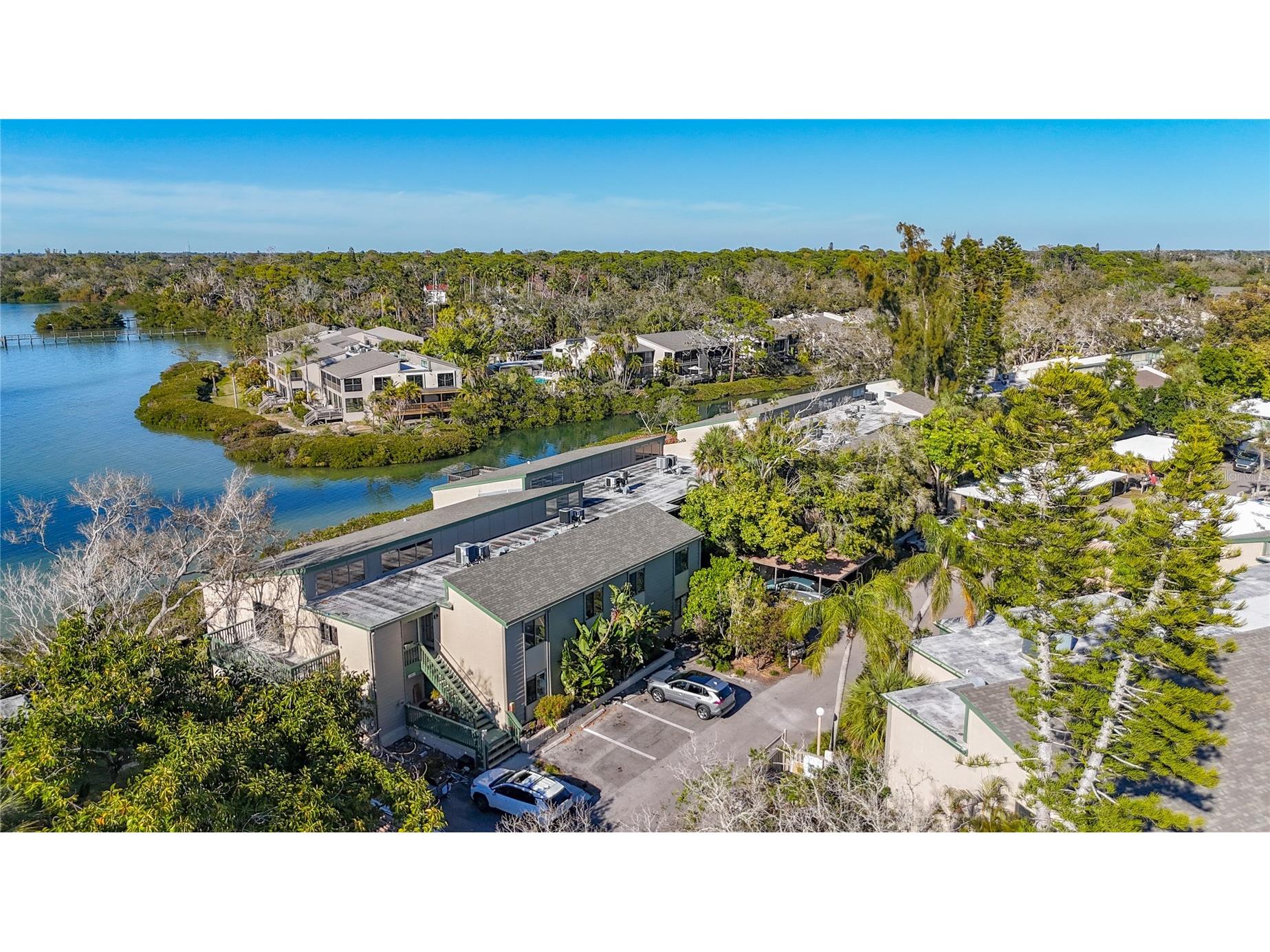 1511 Pelican Point Drive #BA180 Sarasota FL 34231 A4679440 image2