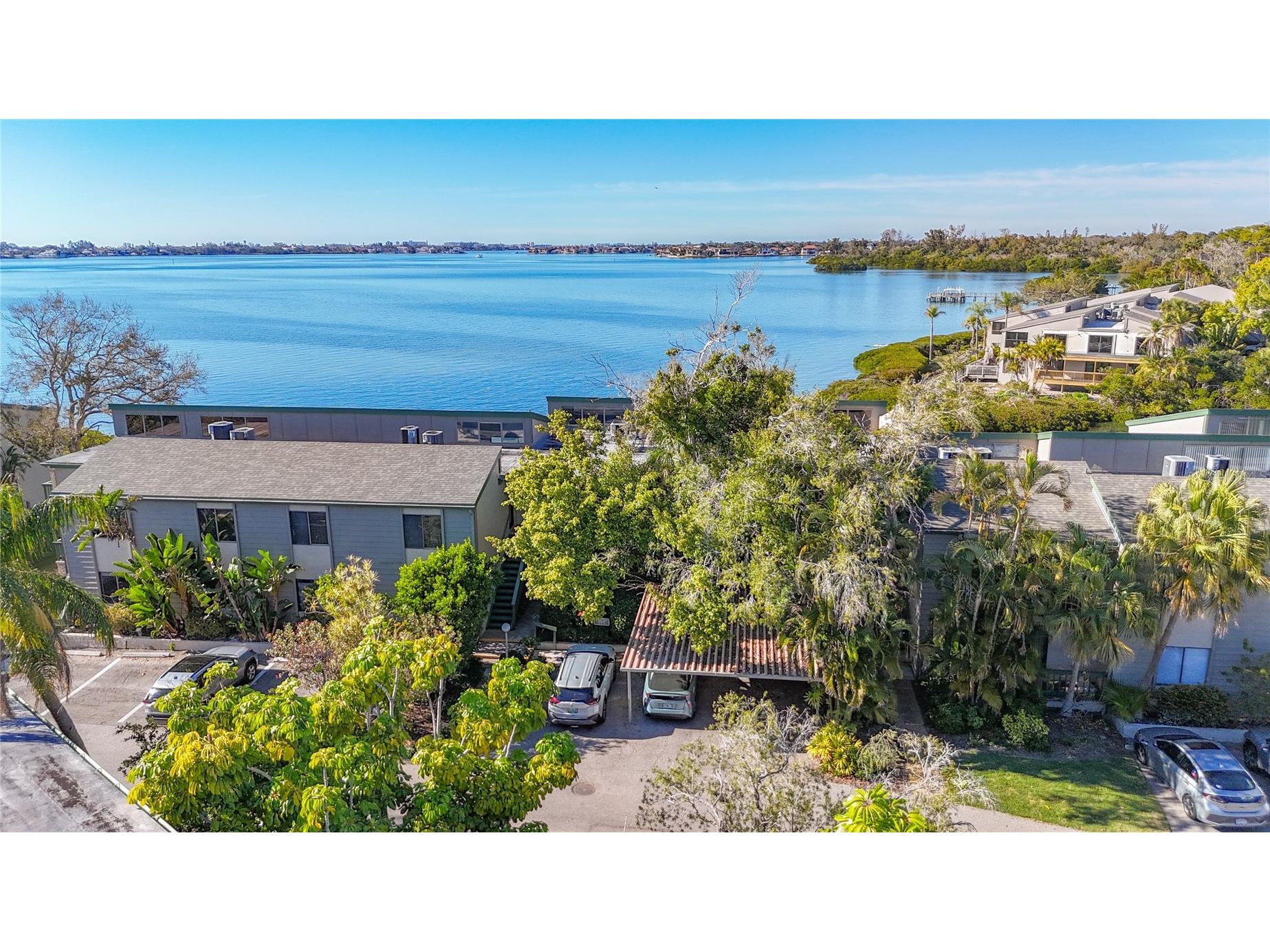 1511 Pelican Point Drive #BA180 Sarasota FL 34231 A4679440 image3