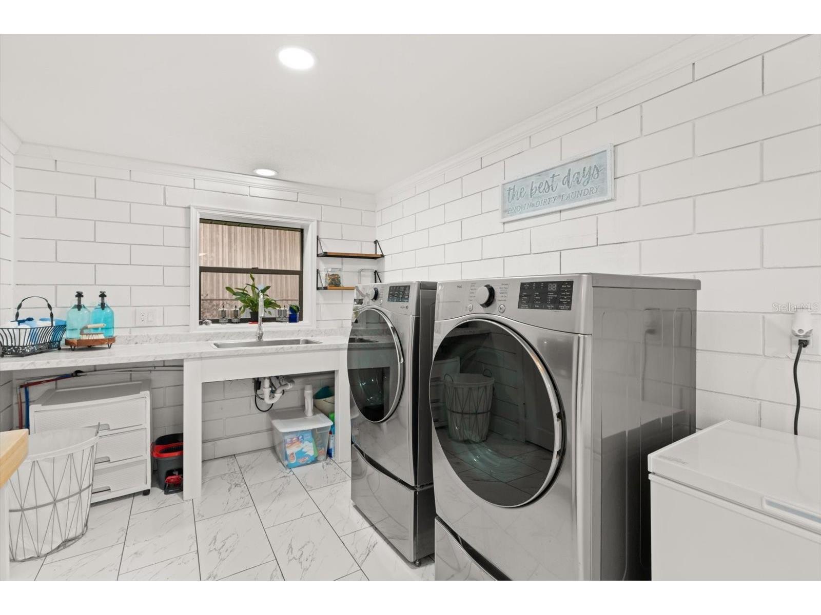 1511 Riveredge Court Astor FL 32102 O6379024 image25