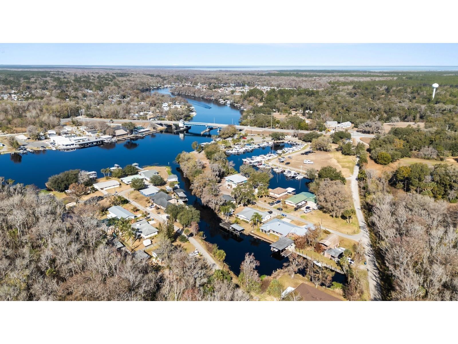 1511 Riveredge Court Astor FL 32102 O6379024 image37
