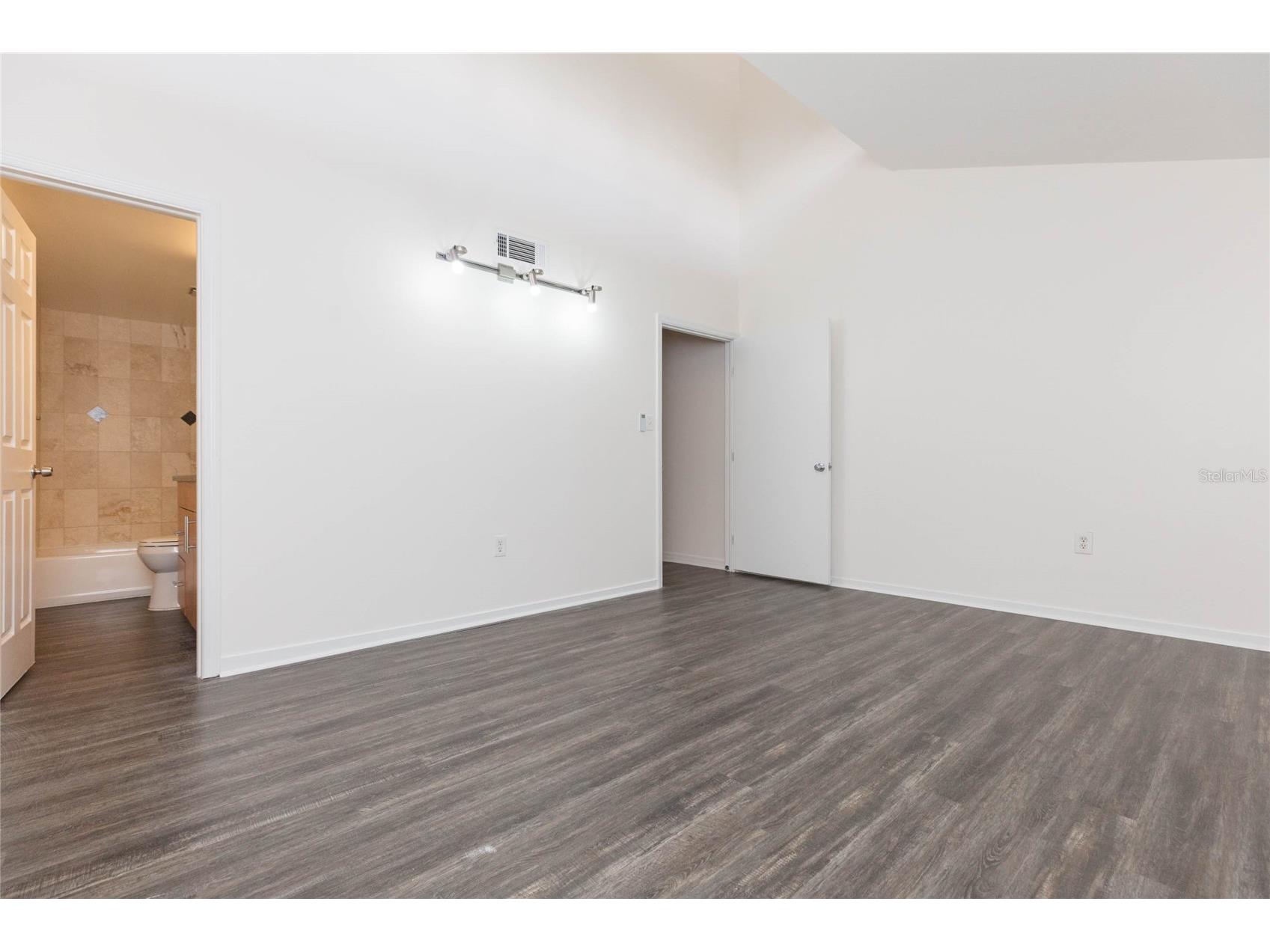 1511 S Bay Villa Place Tampa FL 33629 TB8520484 image31