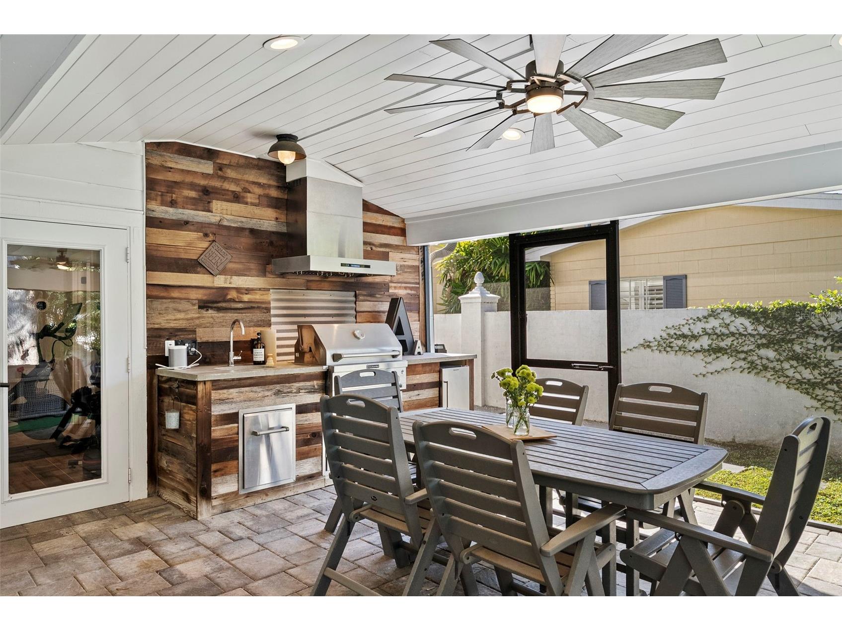 1511 S Sheridan Forest Drive Tampa FL 33629 TB8436766 image26