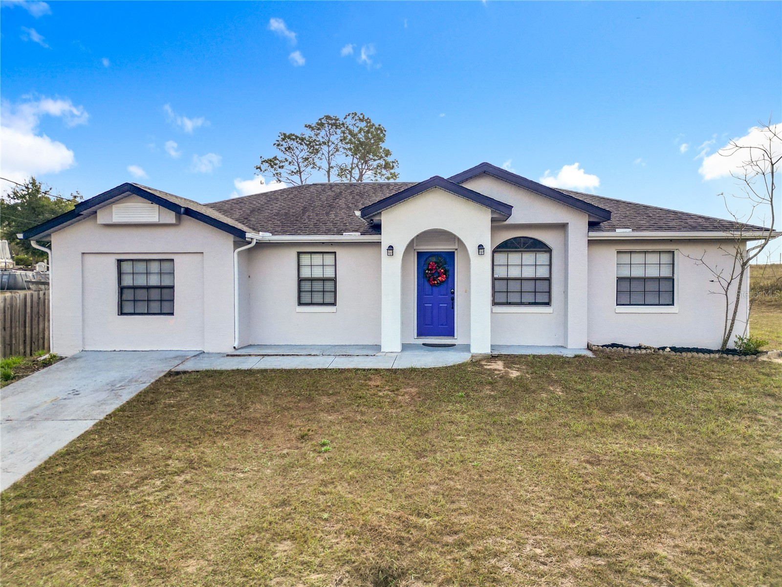 1511 SW Shorewood Drive Dunnellon FL 34431 - TIGER LAKE BONABLE LAKE TB8454511 image1