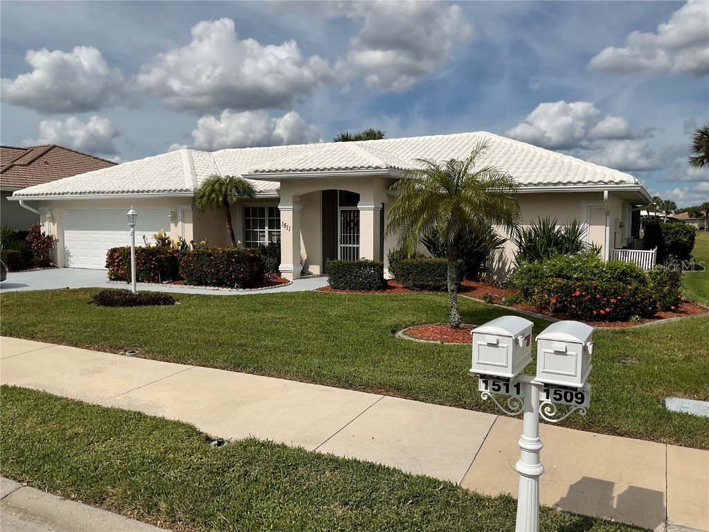 1511 Waterford Drive Venice FL 34292 A4584011 image1