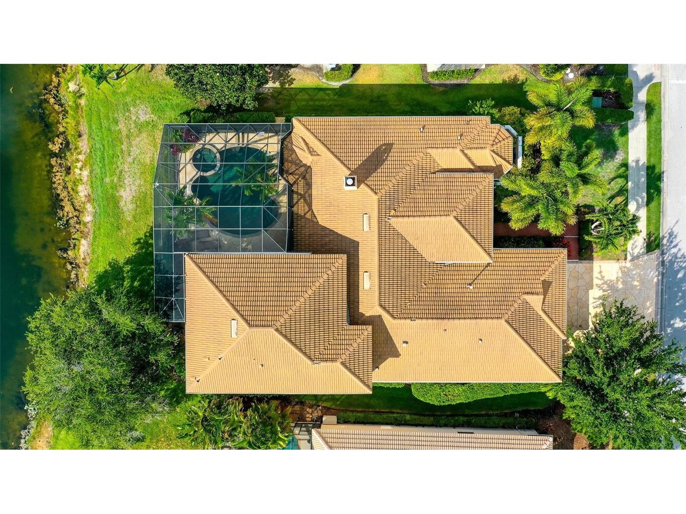 15110 Sundial Place Lakewood Ranch FL 34202 TB8404206 image3