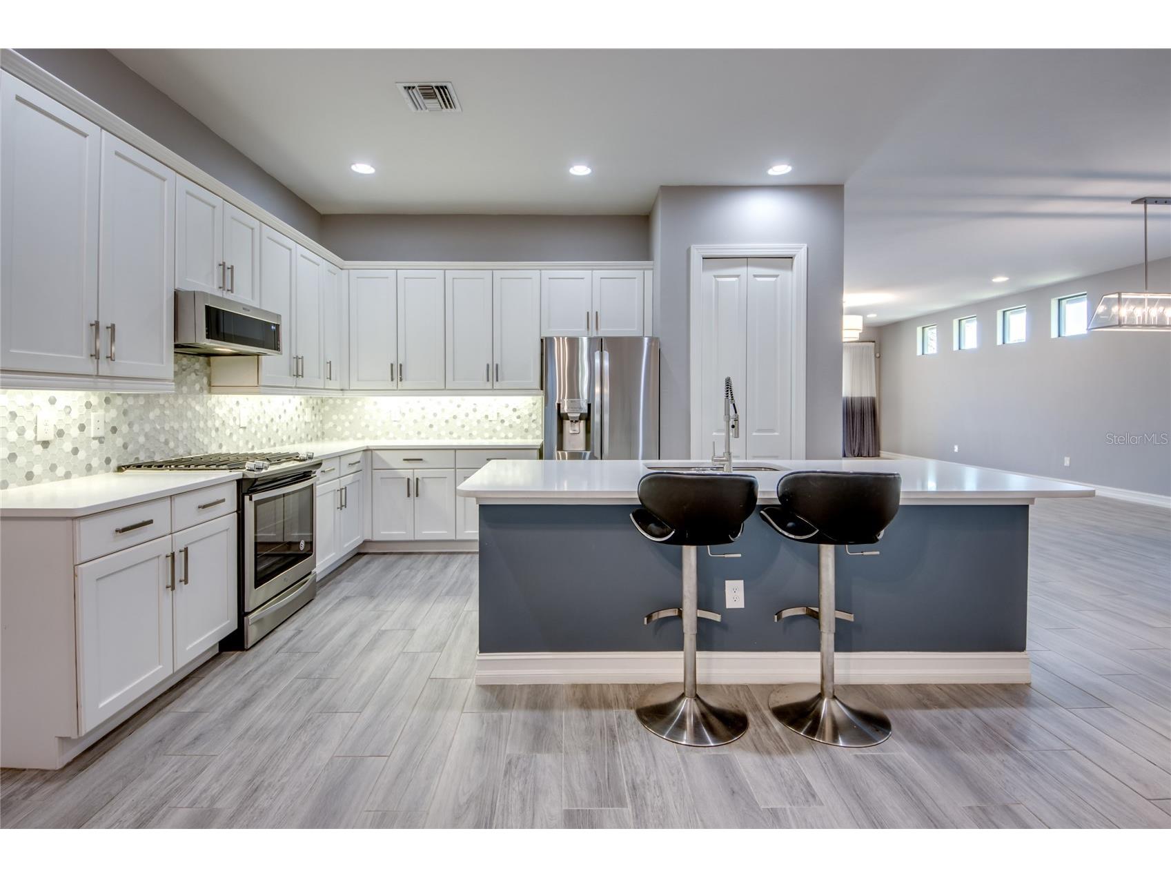 15111 Cortona Way Fort Myers FL 33908 C7521339 image4