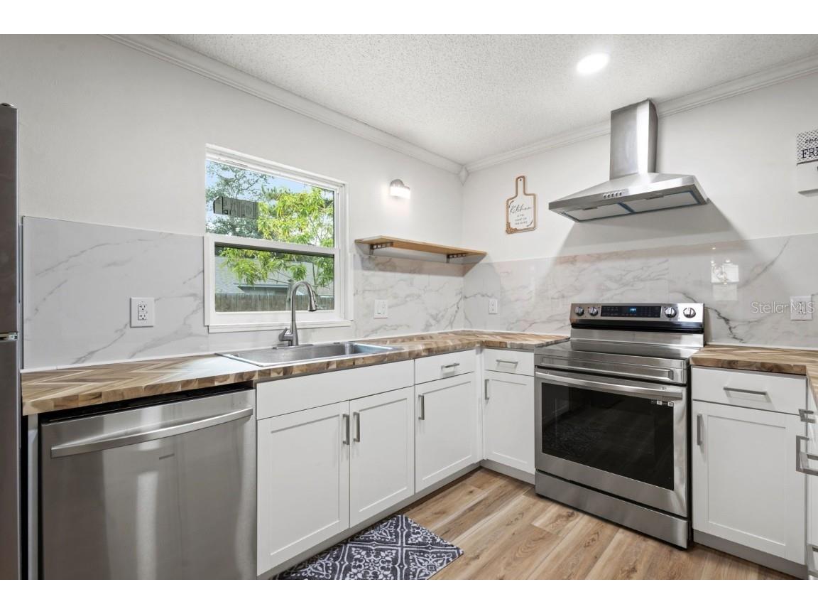 15111 Verona Avenue Clearwater FL 33760 TB8408107 image6