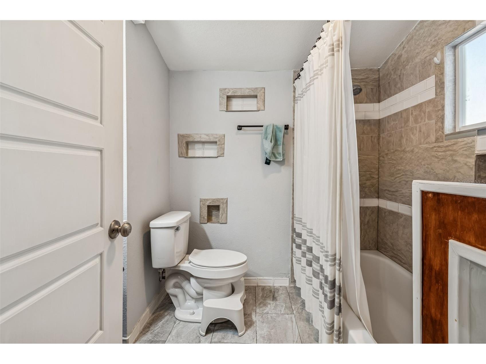 1512 26th Avenue E Tampa FL 33605 TB8471390 image8