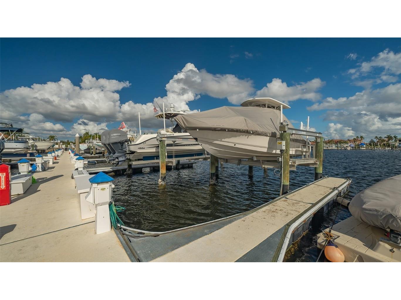 1512 3rd Street Circle E Palmetto FL 34221 A4655629 image72