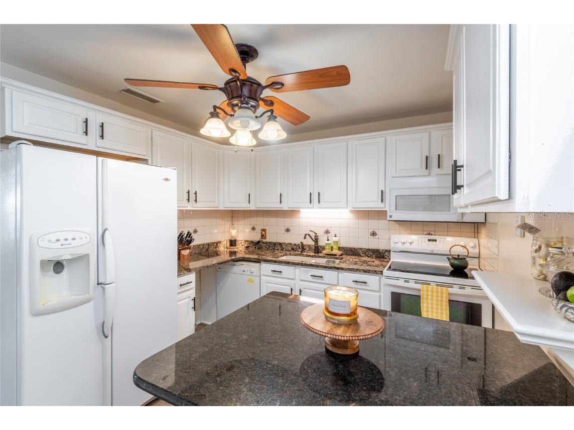 1512 56th Avenue N Saint Petersburg FL 33703 TB8391939 image15