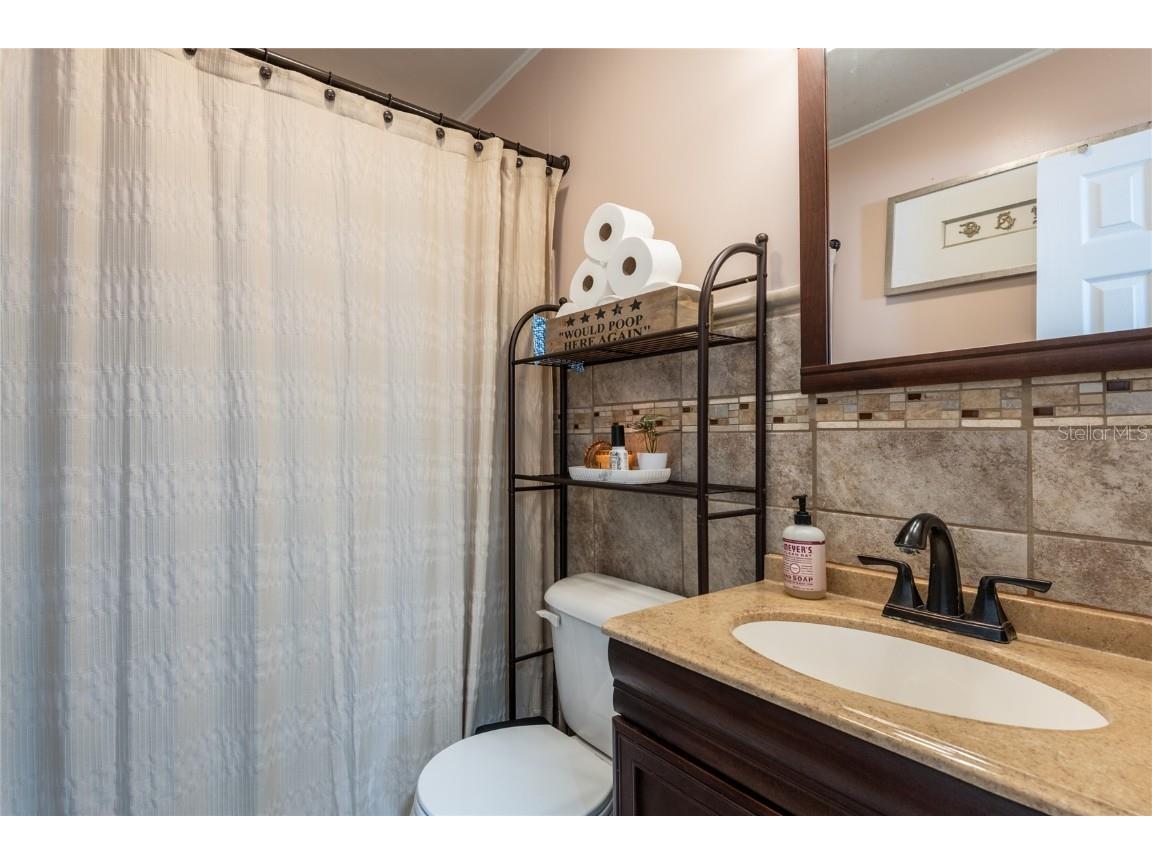 1512 56th Avenue N Saint Petersburg FL 33703 TB8391939 image21