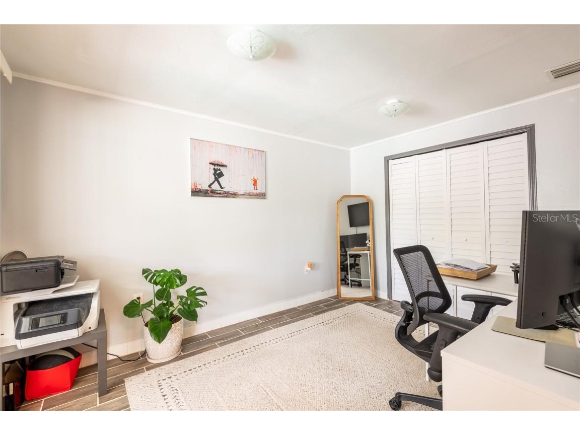 1512 56th Avenue N Saint Petersburg FL 33703 TB8391939 image23