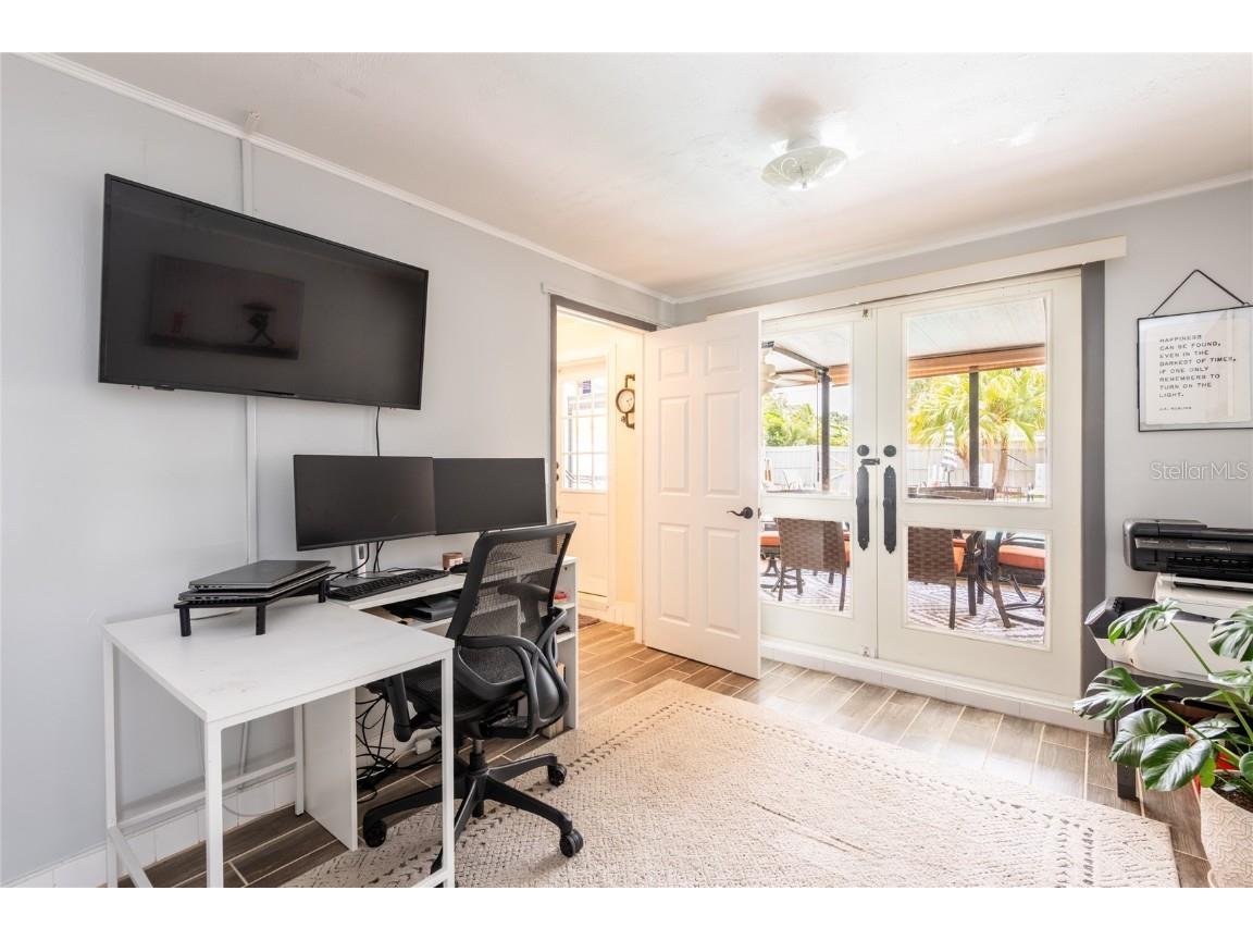 1512 56th Avenue N Saint Petersburg FL 33703 TB8391939 image24