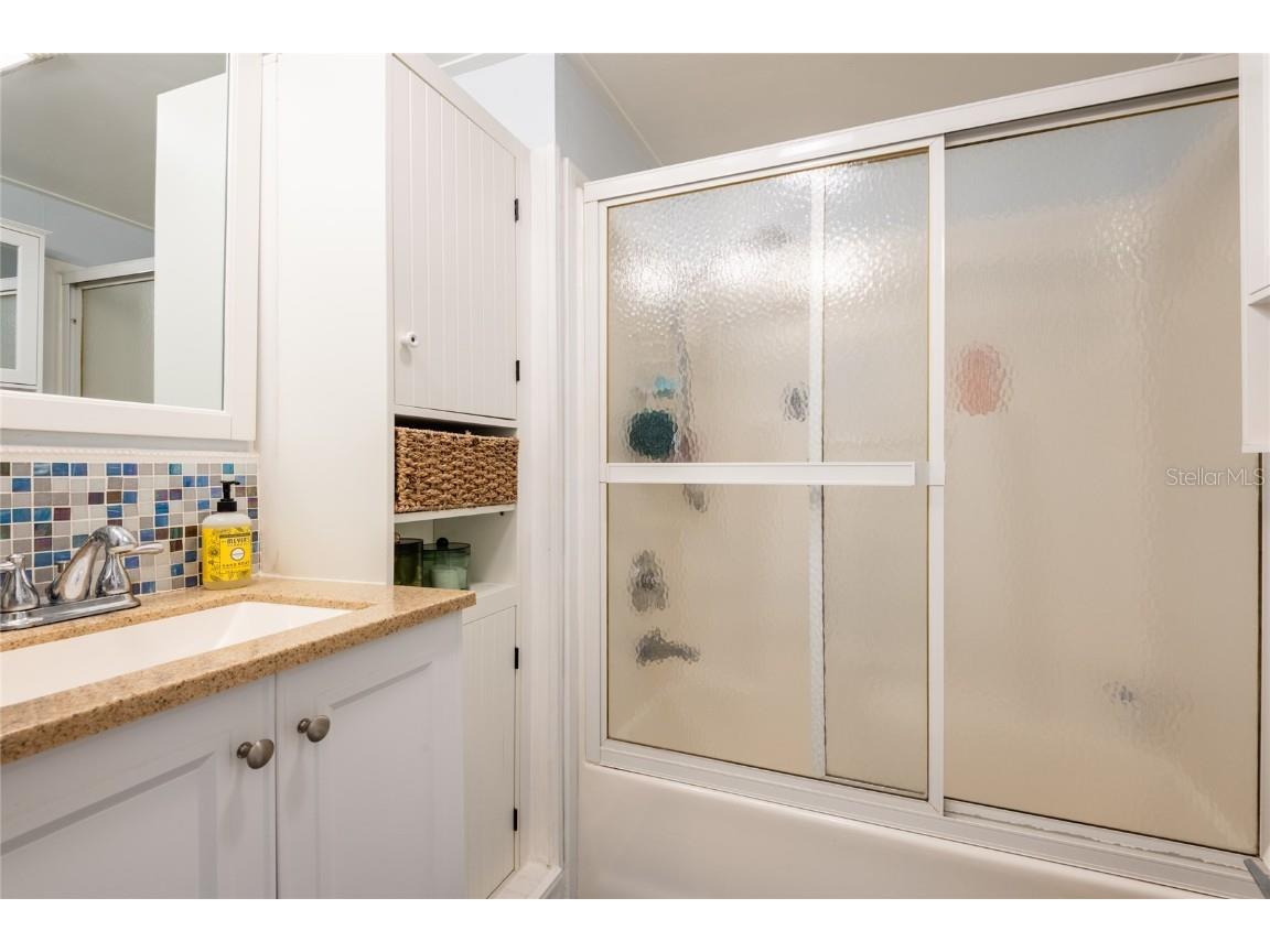 1512 56th Avenue N Saint Petersburg FL 33703 TB8391939 image25