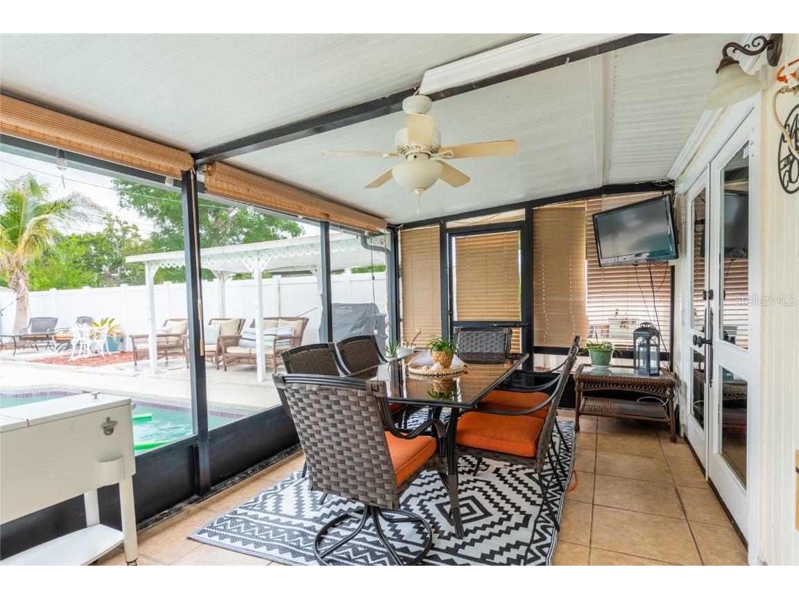 1512 56th Avenue N Saint Petersburg FL 33703 TB8391939 image28