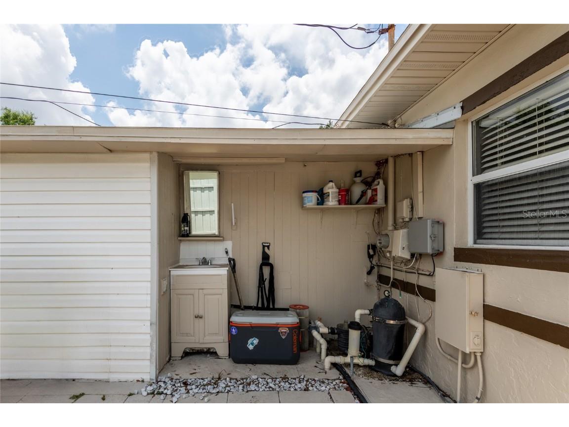 1512 56th Avenue N Saint Petersburg FL 33703 TB8391939 image33