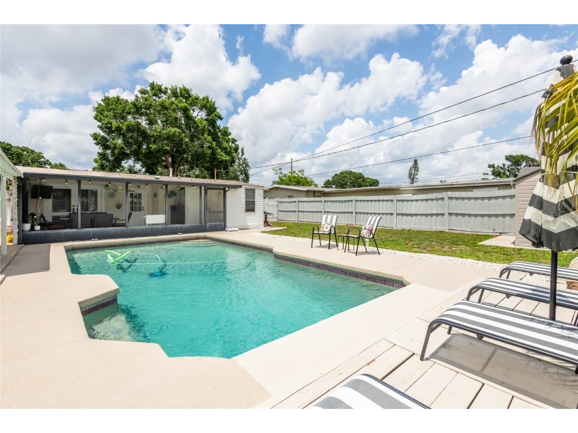 1512 56th Avenue N Saint Petersburg FL 33703 TB8391939 image34