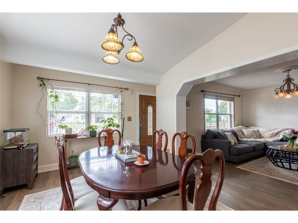 1512 56th Avenue N Saint Petersburg FL 33703 TB8391939 image5