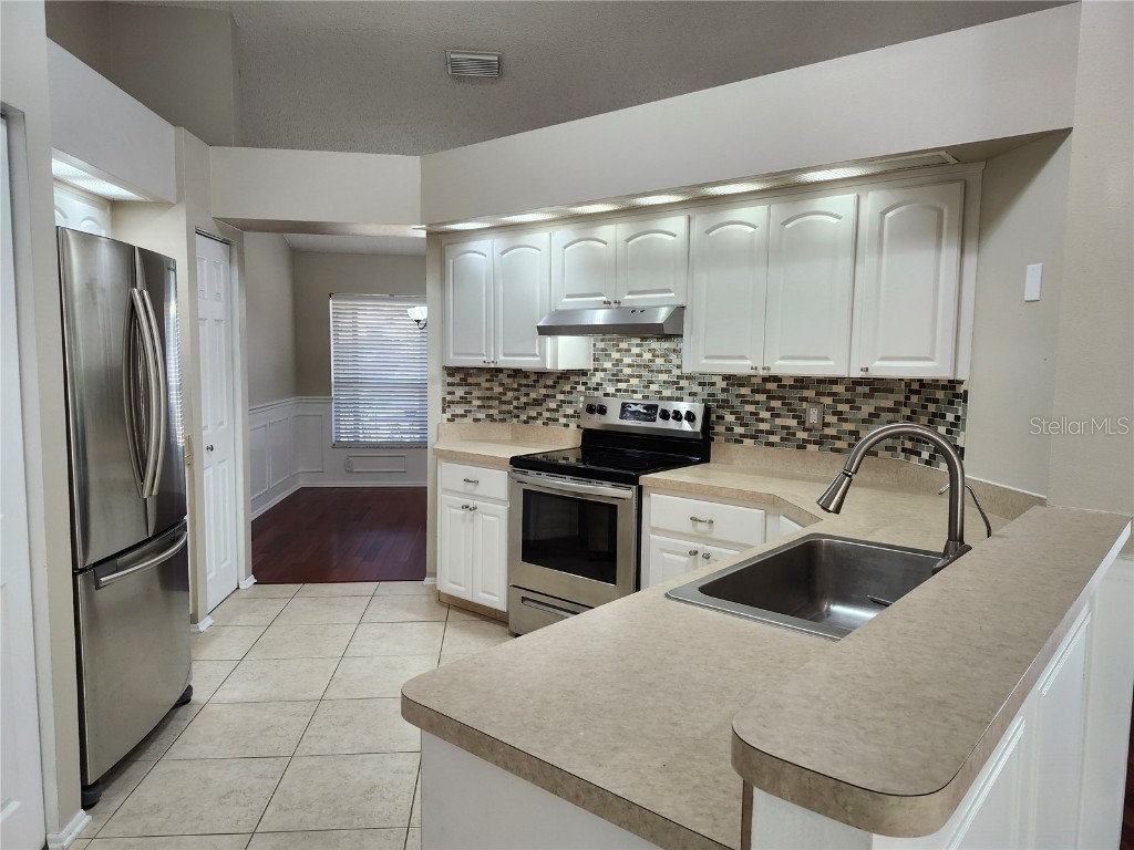 1512 Bay View Street Tarpon Springs FL 34689 TB8444642 image6