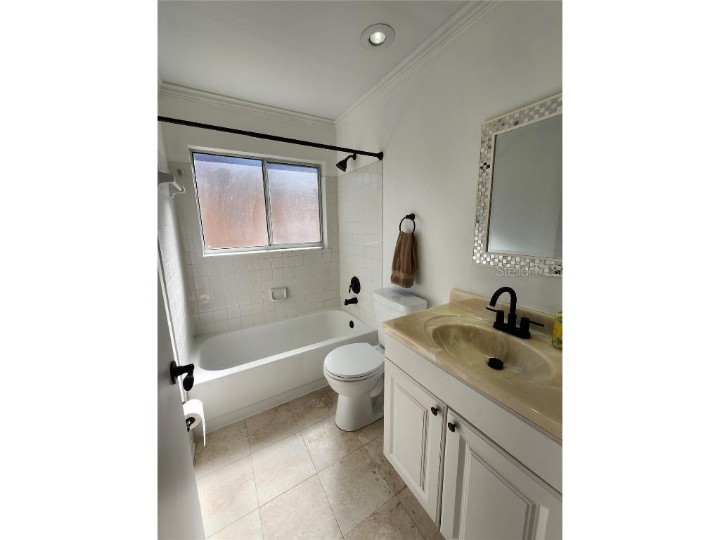 1512 Bay View Street Tarpon Springs FL 34689 TB8444642 image9