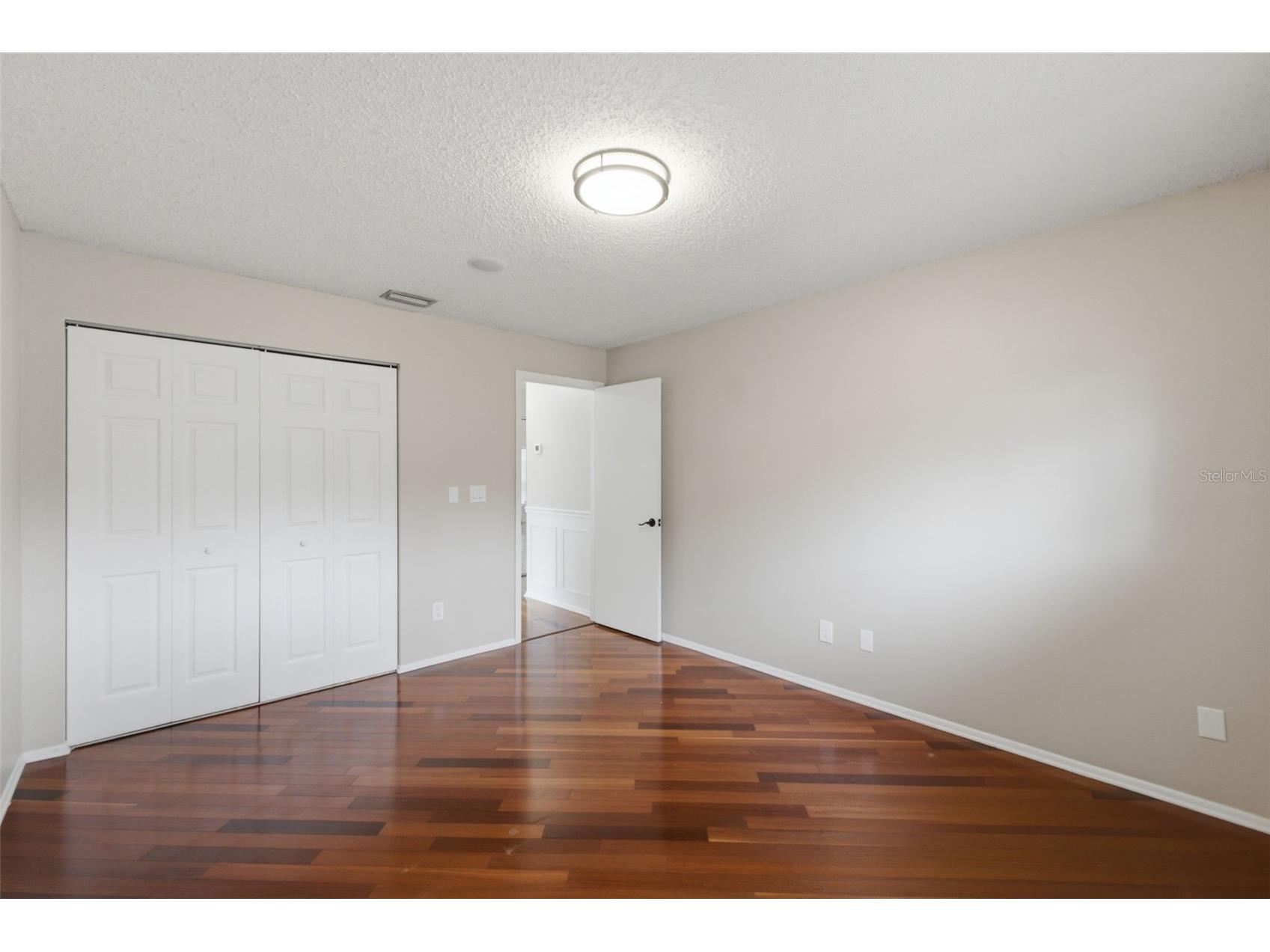 1512 Bay View Street Tarpon Springs FL 34689 W7886723 image17