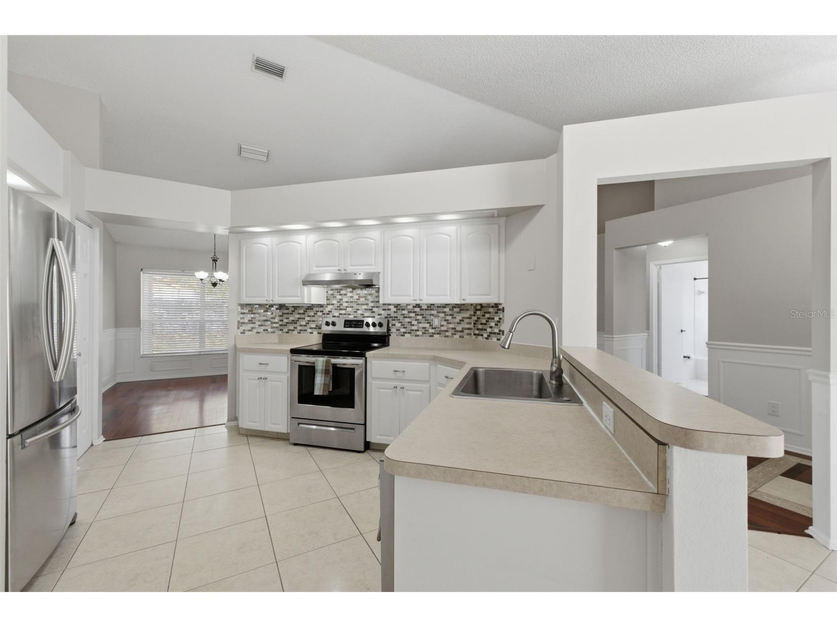 1512 Bay View Street Tarpon Springs FL 34689 W7886723 image22