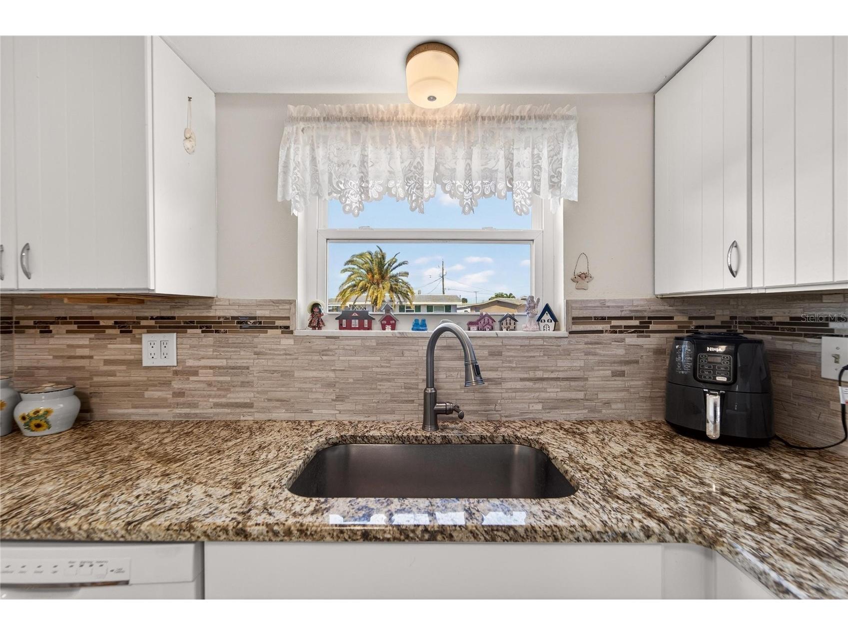 1512 Chevy Chase Drive Sun City Center FL 33573 TB8466953 image19