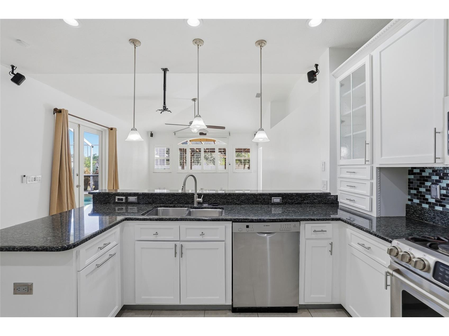 1512 Crooked Stick Drive Valrico FL 33596 TB8462744 image16