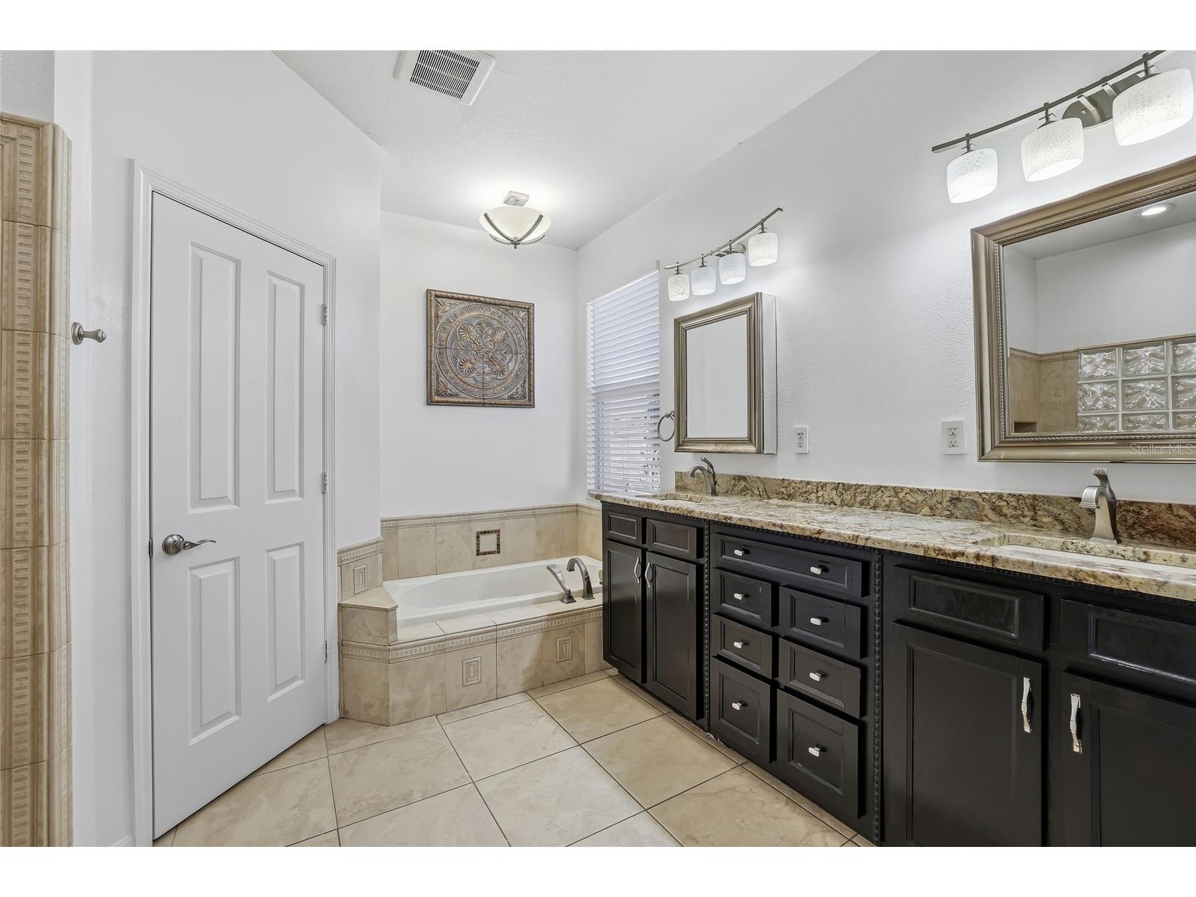 1512 Crooked Stick Drive Valrico FL 33596 TB8462744 image34