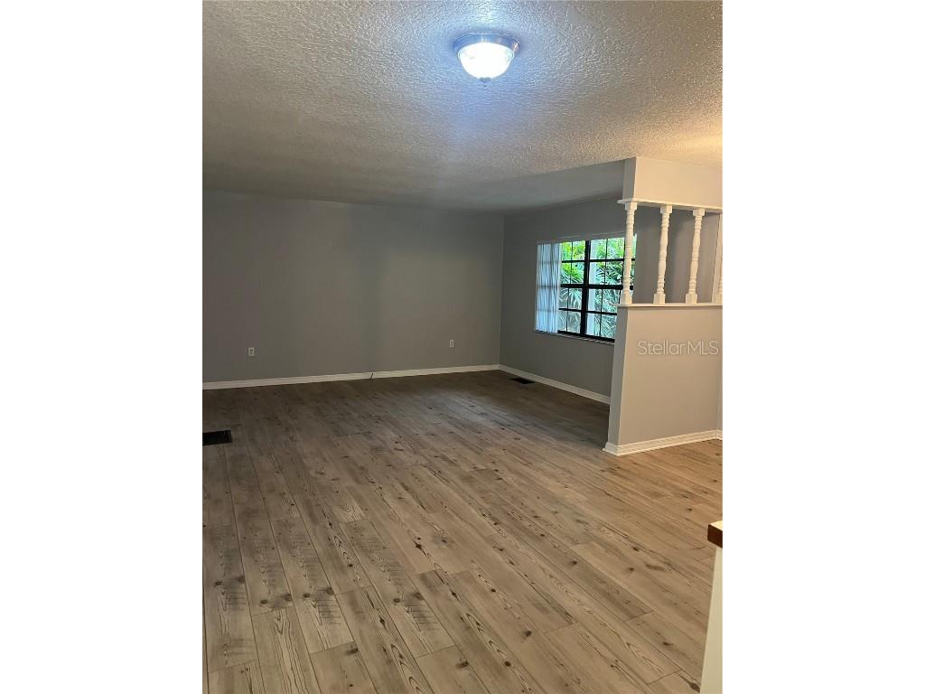 1512 E 1st Avenue Mount Dora FL 32757 G5102988 image3