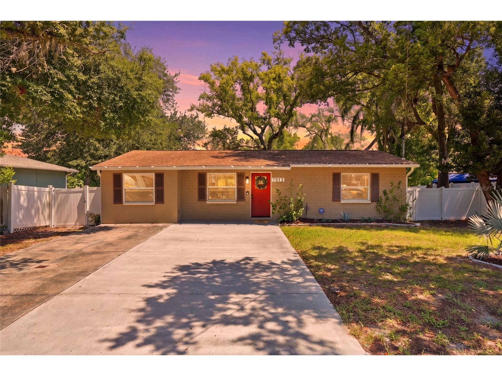 1512 E Hanna Avenue Tampa FL 33610 TB8512605 image1